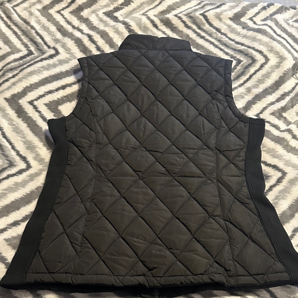 Calvin Klein Black Quilted Zip-Front Sleeveless Vest - Picture 4 of 4